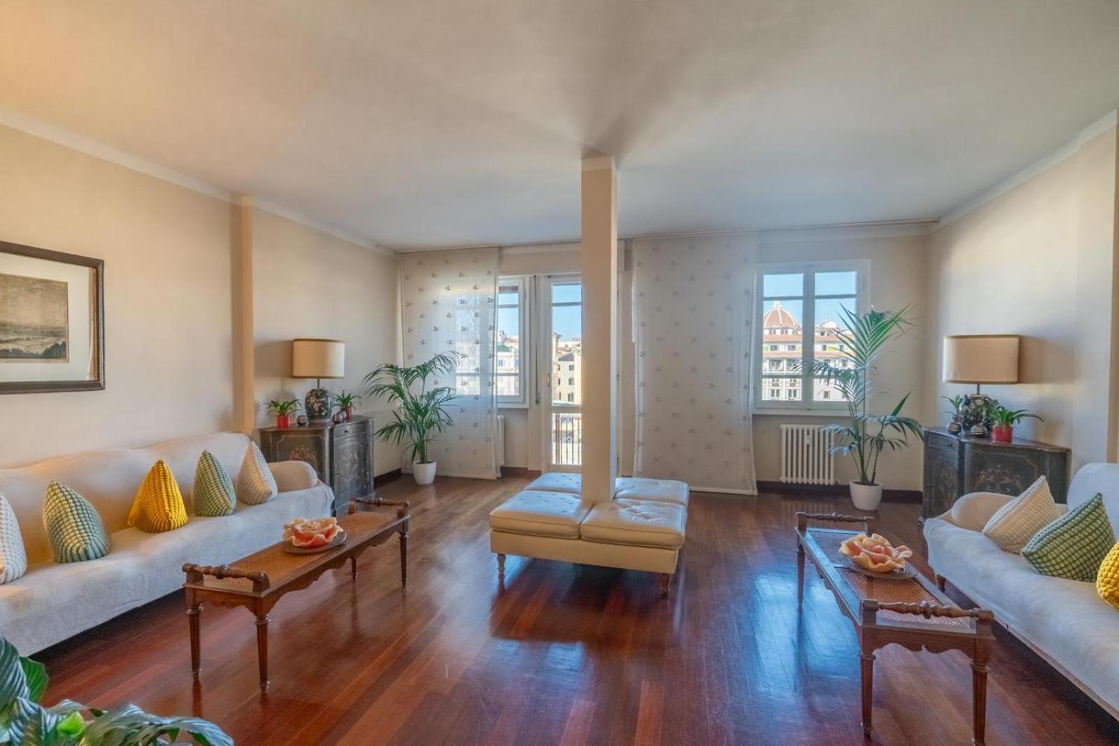 פירנצה Ponte Vecchio View Luxury Apartment מראה חיצוני תמונה