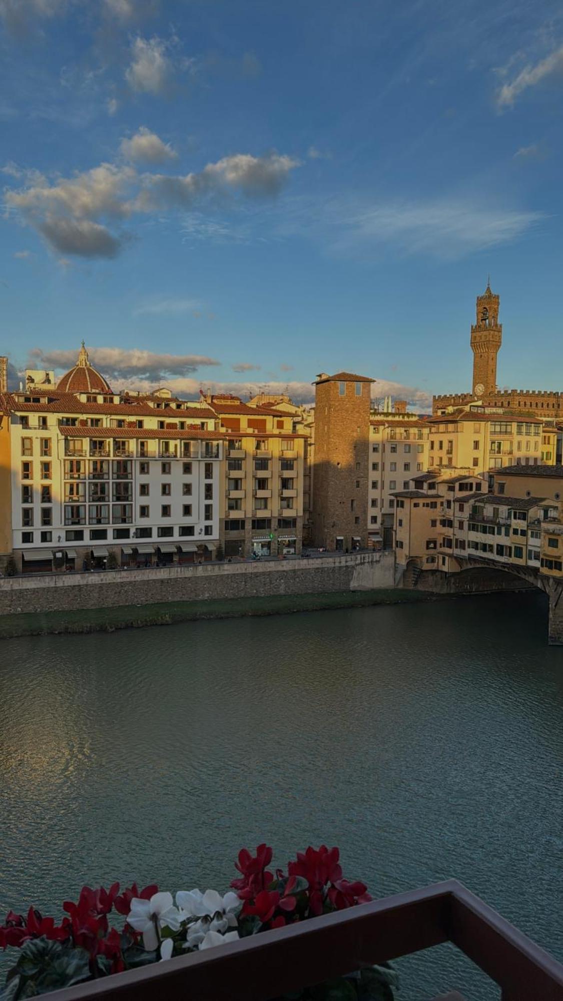 פירנצה Ponte Vecchio View Luxury Apartment מראה חיצוני תמונה