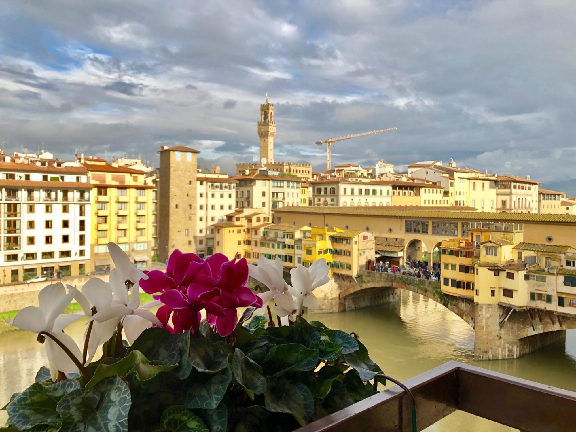 פירנצה Ponte Vecchio View Luxury Apartment מראה חיצוני תמונה
