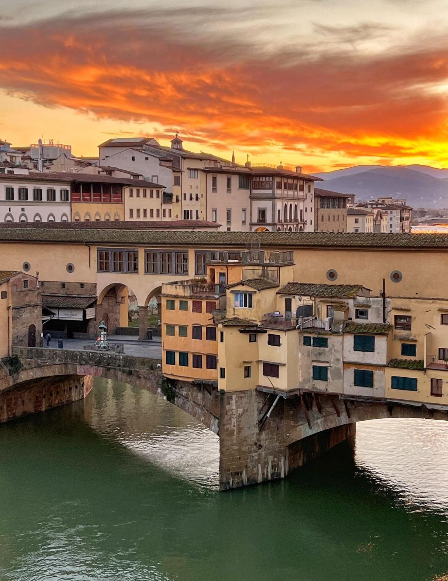 פירנצה Ponte Vecchio View Luxury Apartment מראה חיצוני תמונה