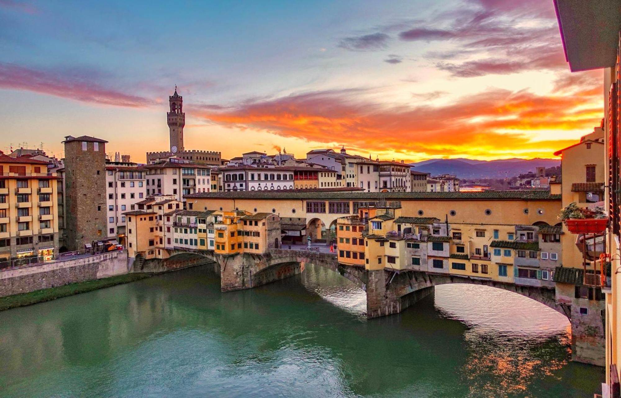 פירנצה Ponte Vecchio View Luxury Apartment מראה חיצוני תמונה